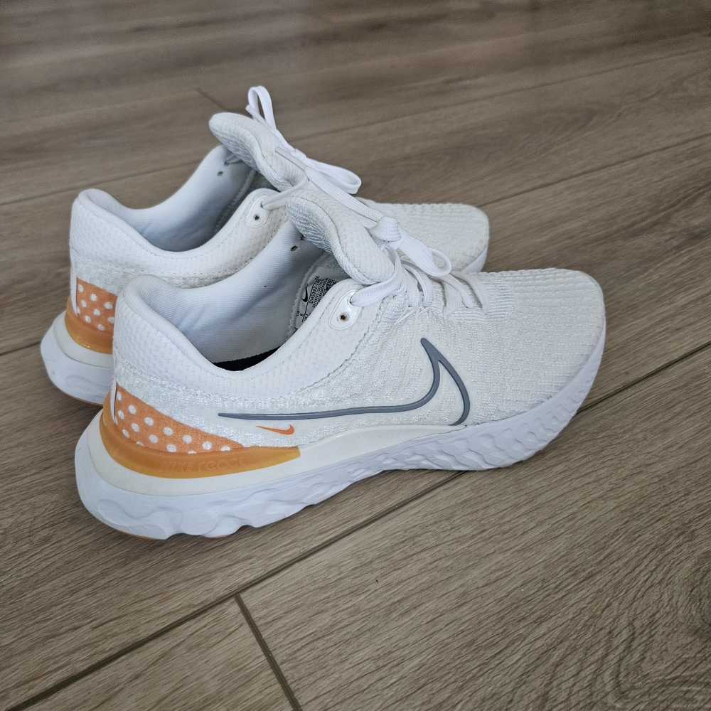 Nike White and Orange Athletic Shoes